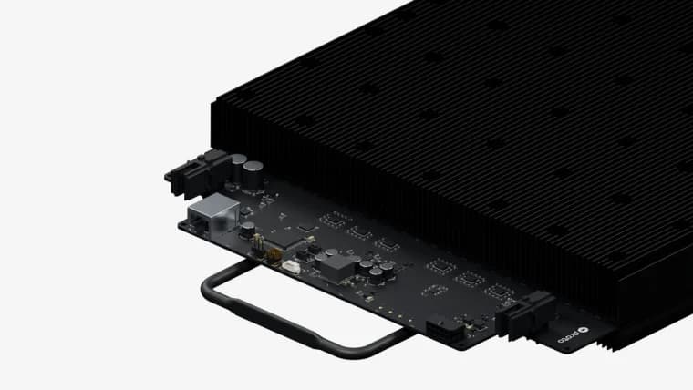 Le matériel de minage « Proto Bitcoin » de Block en vente via Sazmining