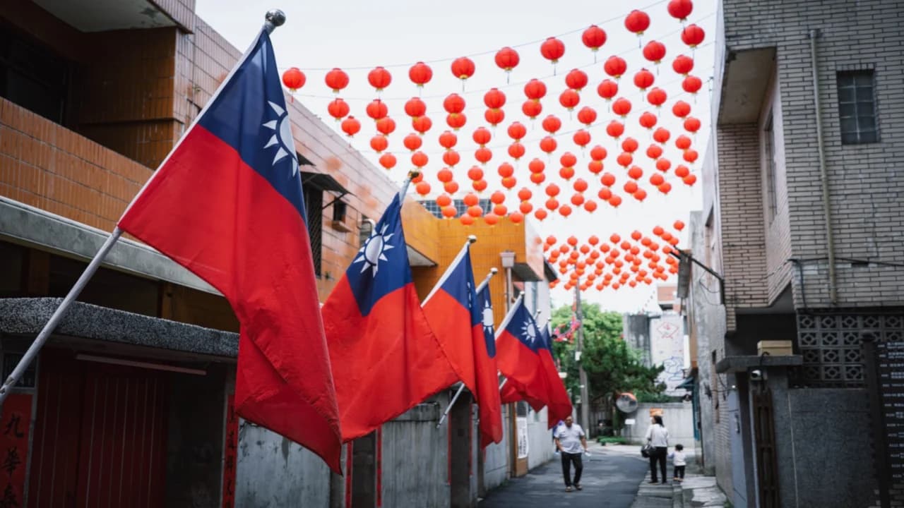 Taiwan Blocks Coinbase and Kalshi Over Bets on Its November Elections
